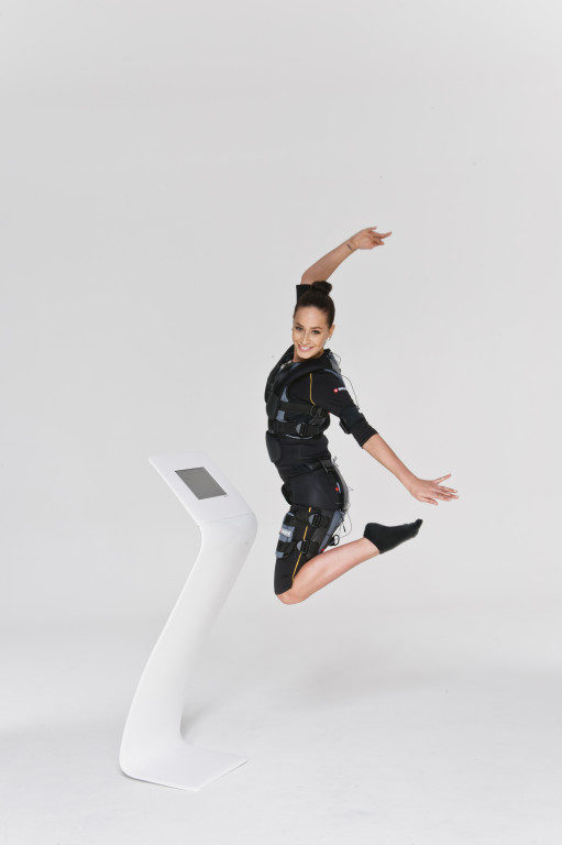 xbody-newave-ems-device