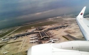 Arapi preuzeli pola Aerodrom Keteringa Arapi preuzeli pola Aerodrom Keteringa