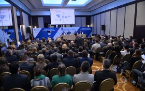 AXA i Coface za srpske izvoznike AXA i Coface za srpske izvoznike