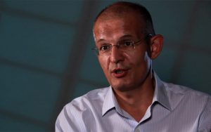 „Budućnost zavisi od naše, a ne od strane privrede“ „Budućnost zavisi od naše, a ne od strane privrede“