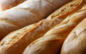 Na policama radnji u BiH uvozni hleb Na policama radnji u BiH uvozni hleb