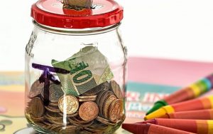 Obavezan porez na sve zarade preko 2,2 miliona dinara Obavezan porez na sve zarade preko 2,2 miliona dinara