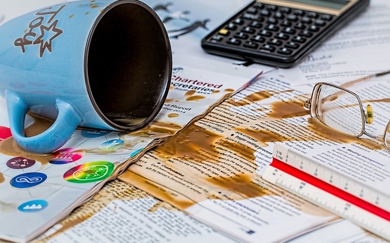 Pet grešaka koje mogu da vam upropaste biznis