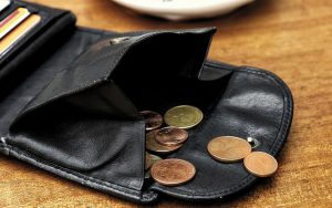 Smanjenje dnevnica pravi problem privrednicima