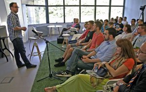 Šta se poručuje mladim preduzetnicima? Šta se poručuje mladim preduzetnicima?