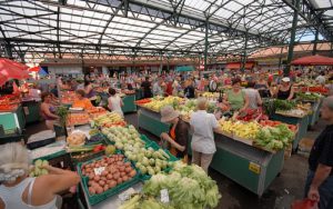 Trgovci iz Depoa sele se na Đeram Trgovci iz Depoa sele se na Đeram