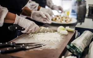 Vlasnik restorana za primer Vlasnik restorana za primer